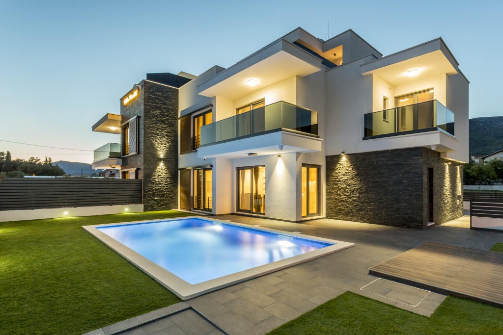 Villa Kambel East Night Atmosfere