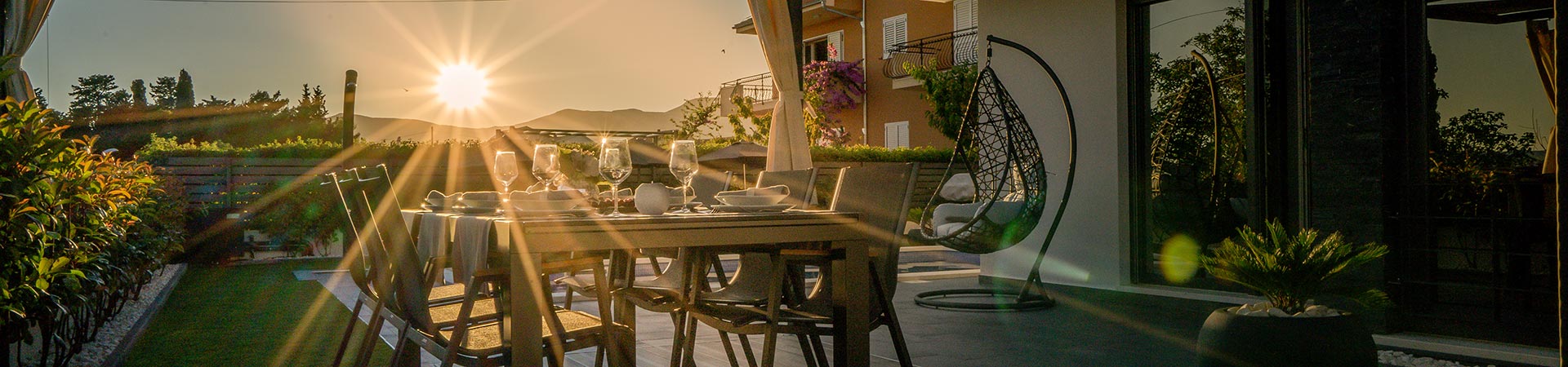west-outdoor-header